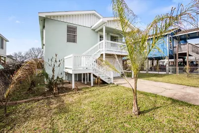 2127 65th Street, Galveston, TX 77551 - Photo 1