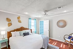 2127 65th St, Galveston, TX 77551 - Photo 13