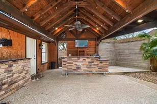 2602 Cloverfield Ct, Pearland, TX 77584 - Photo 23