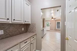 1864 Silent Shore Ct, League City, TX 77573 - Photo 15