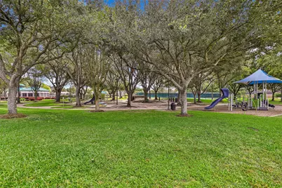 1864 Silent Shore Court, League City, TX 77573 - Photo 41