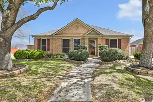 1864 Silent Shore Ct, League City, TX 77573 - Photo 1