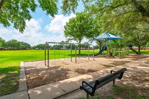 1864 Silent Shore Ct, League City, TX 77573 - Photo 47