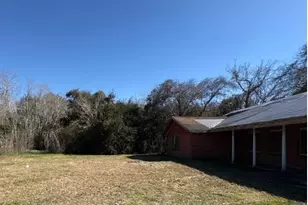 1301 Vauthier St, La Marque, TX 77568 - Photo 5