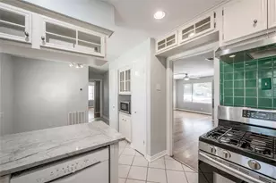 3322 Elmridge St, Houston, TX 77025 - Photo 13