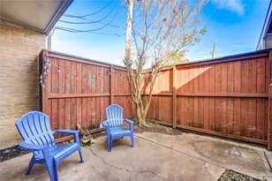 940 Wycliffe Dr, Houston, TX 77079 - Photo 23