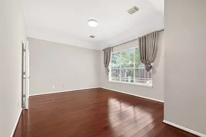 9846 N Villa Drive, Houston, TX 77064 - Photo 25