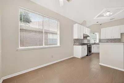 9846 N Villa Drive, Houston, TX 77064 - Photo 23