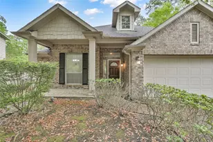 10 Barker Ridge Ct, Spring, TX 77382 - Photo 3