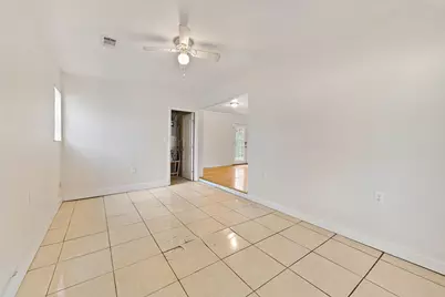 3230 Virginia Street, La Marque, TX 77568 - Photo 11