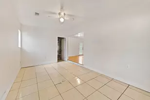 3230 Virginia St, La Marque, TX 77568 - Photo 11