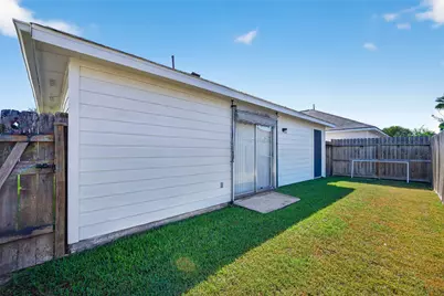11719 Fossil Rock Lane, Houston, TX 77034 - Photo 23