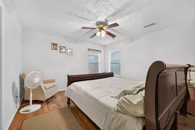 11719 Fossil Rock Lane, Houston, TX 77034 - Photo 13