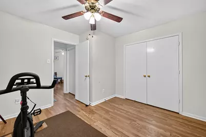 11719 Fossil Rock Lane, Houston, TX 77034 - Photo 15