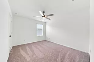 618 Amber Fls Dr, Montgomery, TX 77356 - Photo 15