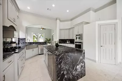 5826 Santa Fe Springs Drive, Houston, TX 77041 - Photo 9