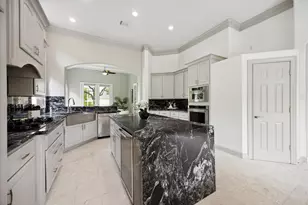 5826 Santa Fe Springs Dr, Houston, TX 77041 - Photo 9