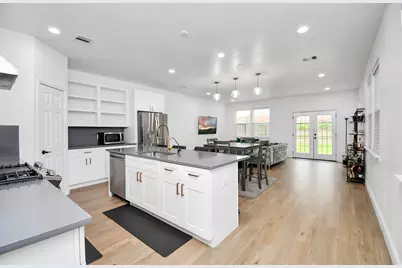 4124 Dorchester Street, Houston, TX 77016 - Photo 7