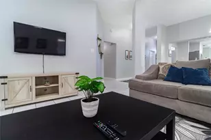 13414 Creek Springs Dr, Houston, TX 77083 - Photo 3