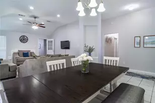 13414 Creek Springs Dr, Houston, TX 77083 - Photo 7