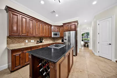 10410 Clubhouse Circle, Magnolia, TX 77354 - Photo 15