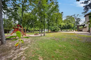 10410 Clubhouse Cir, Magnolia, TX 77354 - Photo 39