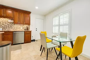 105 Marlin Ave, Galveston, TX 77550 - Photo 13