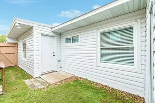 105 Marlin Ave, Galveston, TX 77550 - Photo 25