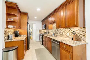 105 Marlin Ave, Galveston, TX 77550 - Photo 11