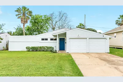 105 Marlin Avenue, Galveston, TX 77550 - Photo 1