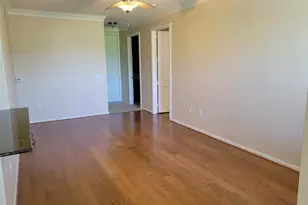 7575 Kirby Dr, Houston, TX 77030 - Photo 7