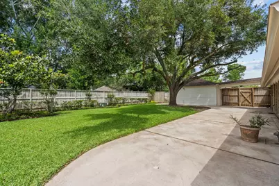 11635 Sageking Drive, Houston, TX 77089 - Photo 43