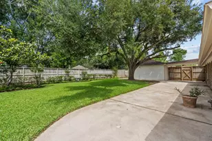 11635 Sageking Dr, Houston, TX 77089 - Photo 43