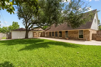 11635 Sageking Drive, Houston, TX 77089 - Photo 45