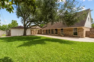 11635 Sageking Dr, Houston, TX 77089 - Photo 45