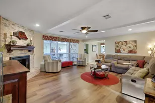 807 Dogwood St, Katy, TX 77493 - Photo 7