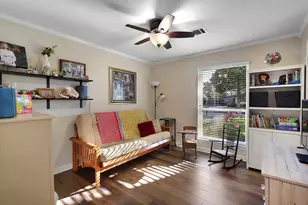 807 Dogwood St, Katy, TX 77493 - Photo 17