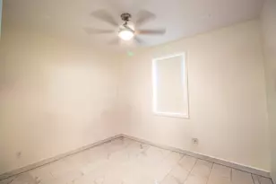 612 Sharon St, Prairie View, TX 77484 - Photo 17