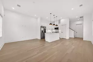 328 Neyland St, Houston, TX 77022 - Photo 5