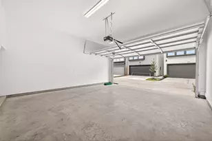 328 Neyland St, Houston, TX 77022 - Photo 21