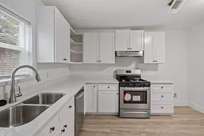 2217 Meadow Lane, La Marque, TX 77568 - Photo 15