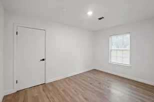 2217 Meadow Ln, La Marque, TX 77568 - Photo 17