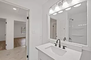 2217 Meadow Ln, La Marque, TX 77568 - Photo 21