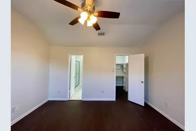 6619 Pleasant Stream Drive, Katy, TX 77449 - Photo 13