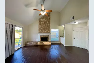 6619 Pleasant Stream Drive, Katy, TX 77449 - Photo 5