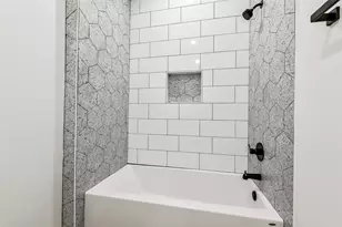 7486 Stanwick Dr, Houston, TX 77087 - Photo 37