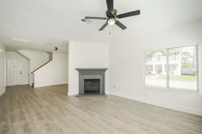 9939 Farrell Drive, Houston, TX 77070 - Photo 17