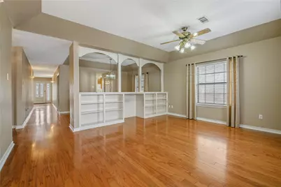 2022 Wilderland Circle, Bryan, TX 77807 - Photo 9