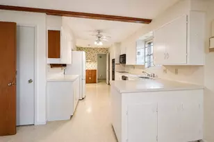 1023 Beaver Bend Rd, Houston, TX 77088 - Photo 3