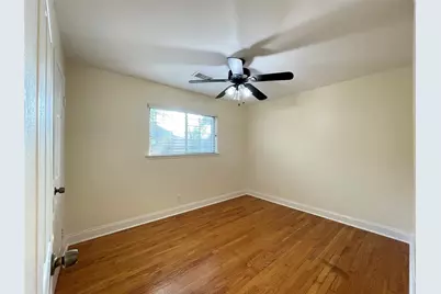 1143 Shadeland Dr, Houston, TX 77043 - Photo 23